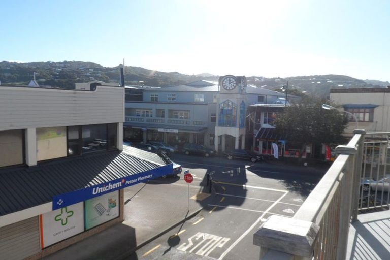 Photo of property in 38-50 Bay Street, Petone, Lower Hutt, 5012