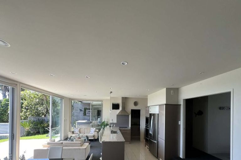 Photo of property in 34 Holcombrooke Lane, Welcome Bay, Tauranga, 3175