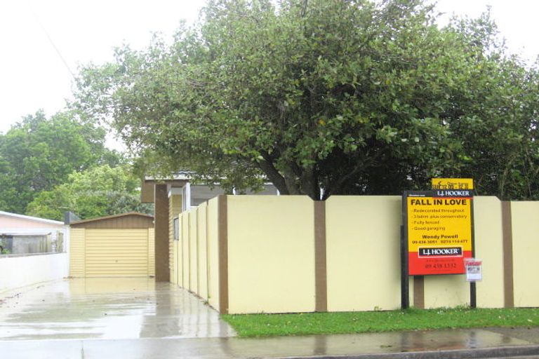 Photo of property in 73 Clotworthy Crescent, Onerahi, Whangarei, 0110