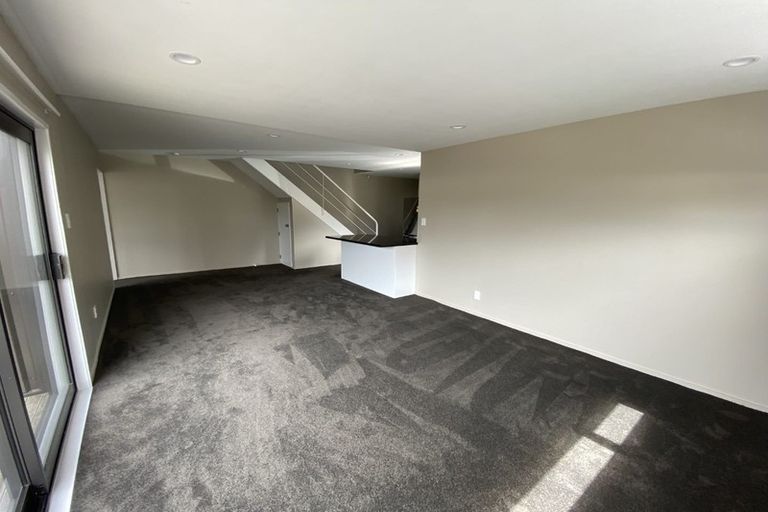 Photo of property in 155 Grant Road, Thorndon, Wellington, 6011