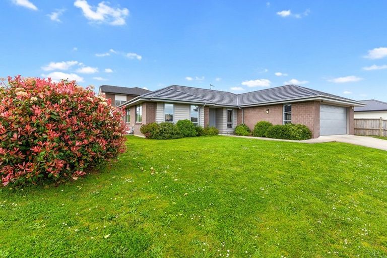 Photo of property in 1 Raithburn Terrace, Pokeno, 2402