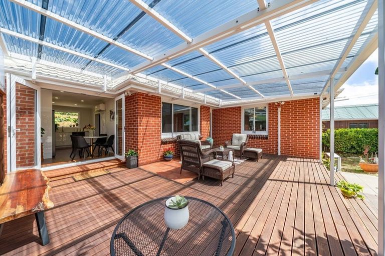 Photo of property in 1084 Fergusson Drive, Clouston Park, Upper Hutt, 5018