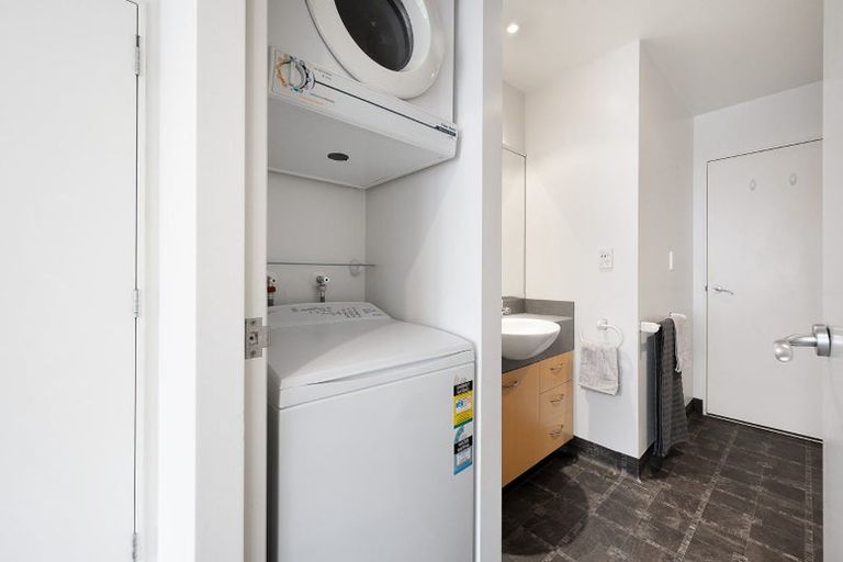 Photo of property in St Peters Apartments, 3d/192 Willis Street, Te Aro, Wellington, 6011