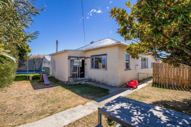 Photo of property in 27 Donegal Street, Cromwell, 9310