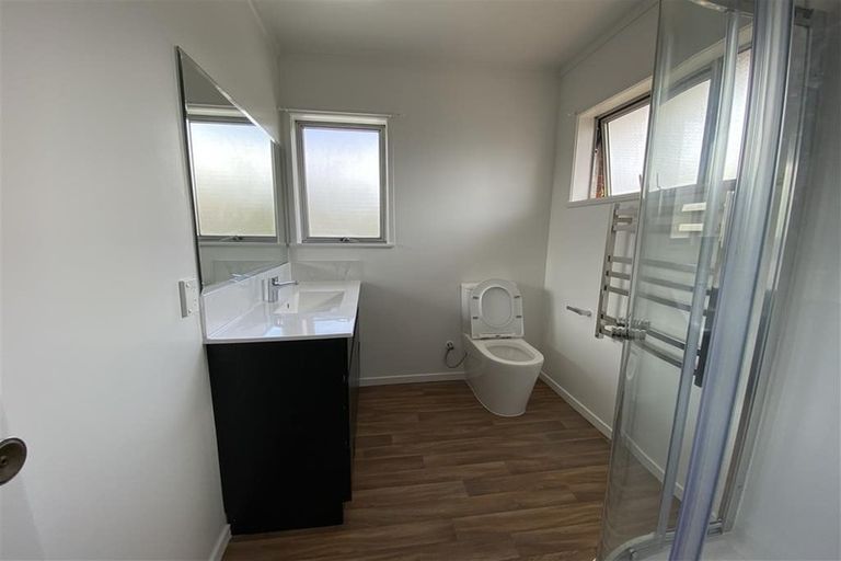 Photo of property in 3 The Crest, Sunnyhills, Auckland, 2010