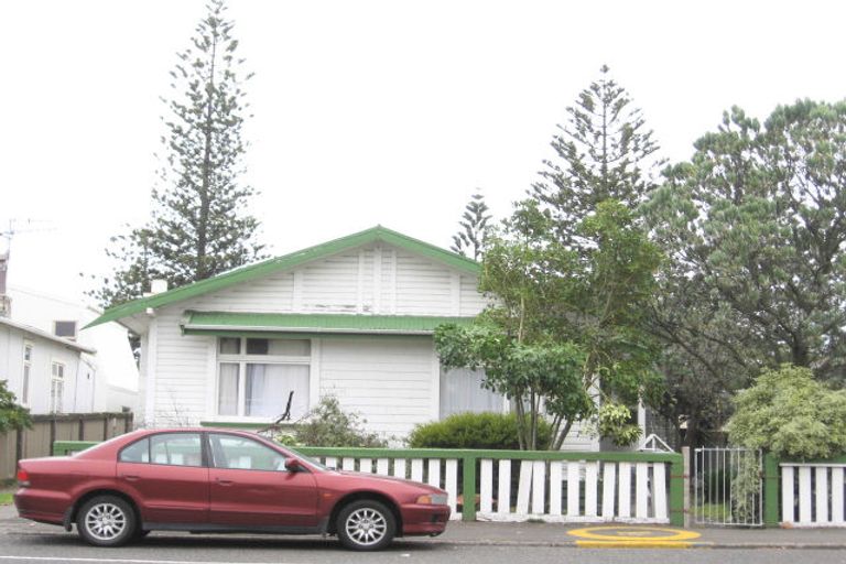 Photo of property in 38 Te Awa Avenue, Te Awa, Napier, 4110