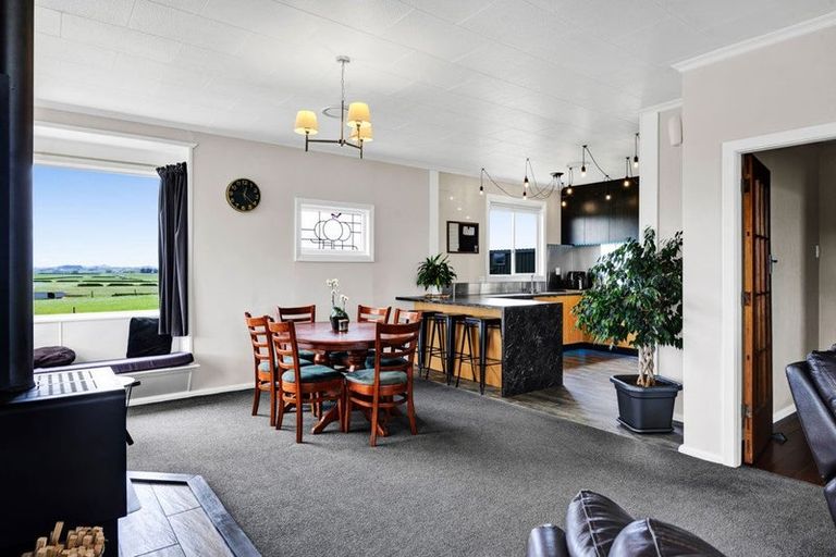 Photo of property in 762 Hastings Road, Matapu, Hawera, 4675