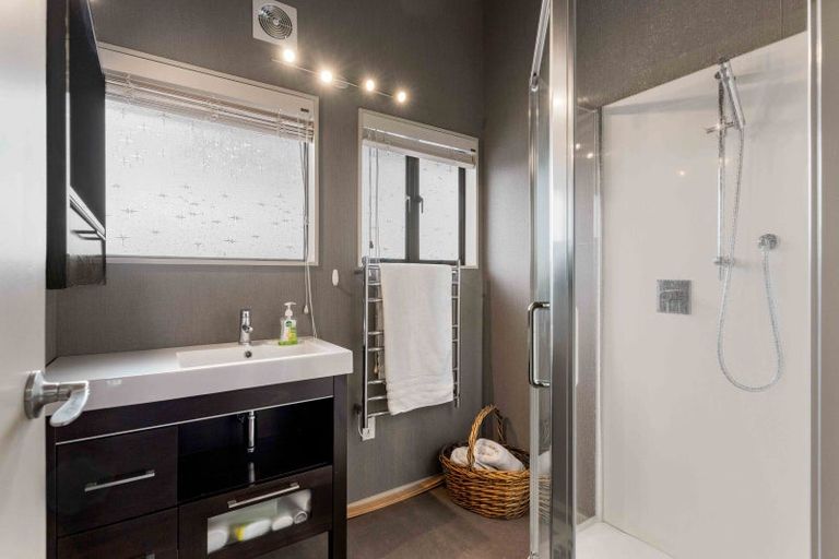 Photo of property in 10 Vista Paku, Pauanui, Hikuai, 3579