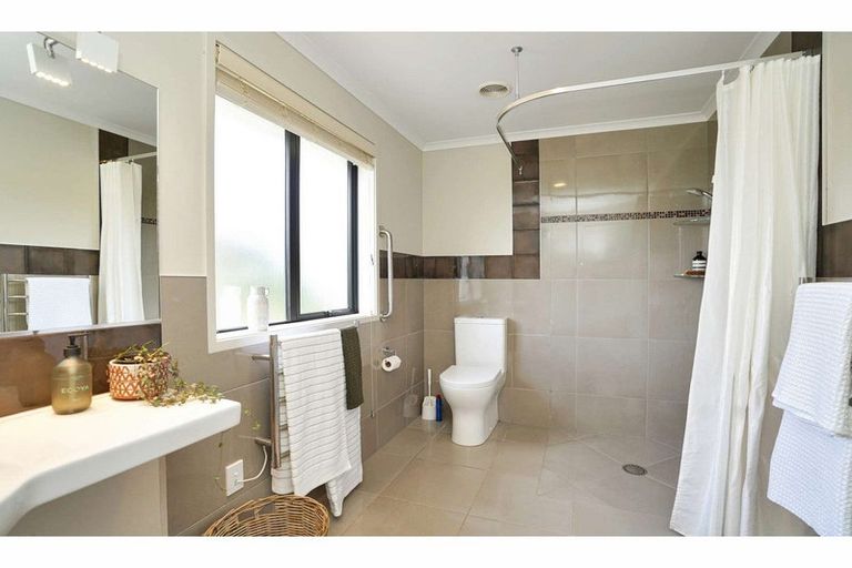 Photo of property in 26 Awhitu Road, Kerikeri, 0230