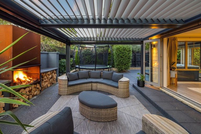 Photo of property in 75a Inwoods Road, Parklands, Christchurch, 8083