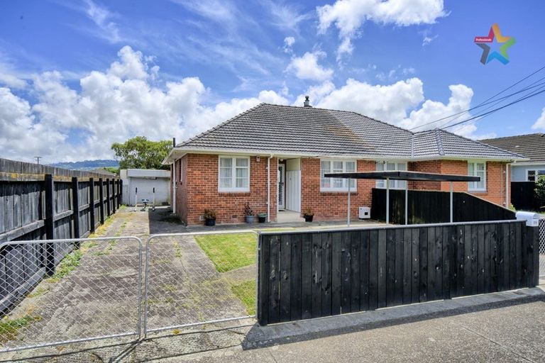 Photo of property in 255 Naenae Road, Naenae, Lower Hutt, 5011