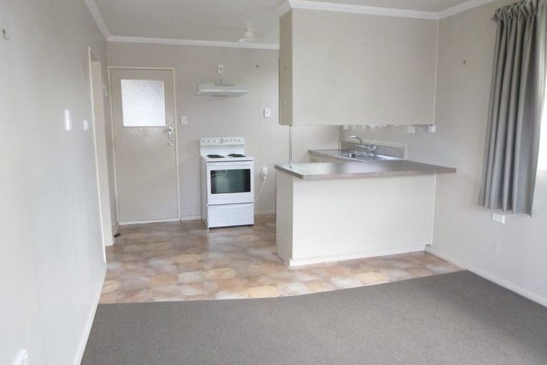 Photo of property in 5 Stafford Place, Awapuni, Palmerston North, 4412