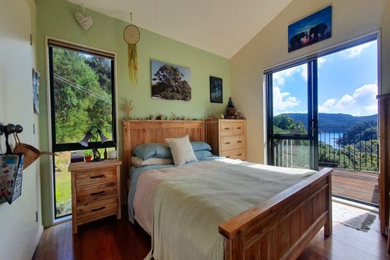 Photo of property in 8a Schoolhouse Bay Road, Kawau Island, 0920
