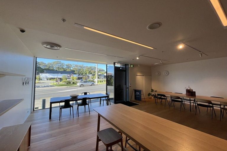 Photo of property in 18 Normanby Road, Normanby, Hawera, 4675