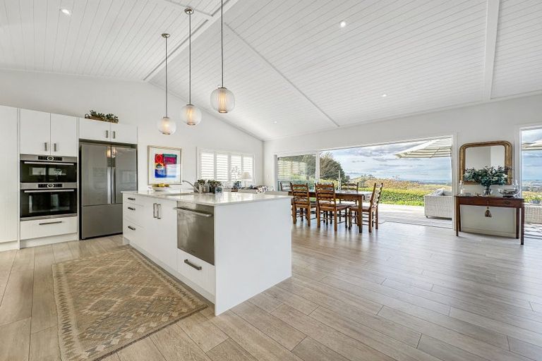 Photo of property in 97 Highland Drive, Acacia Bay, Taupo, 3385