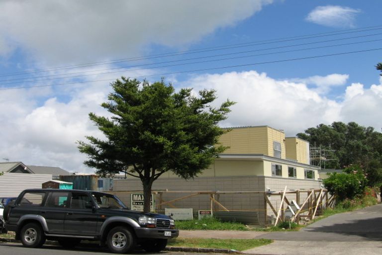 Photo of property in 45b St Michaels Avenue, Point Chevalier, Auckland, 1022