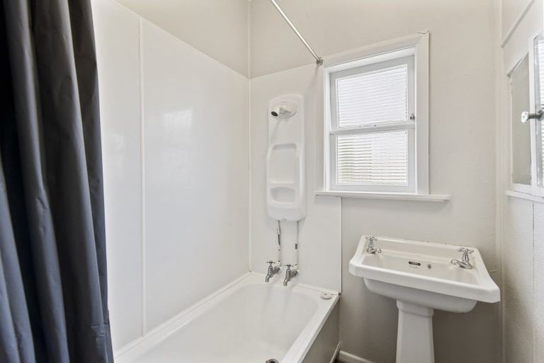 Photo of property in 11 Keepa Street, Levin, 5510