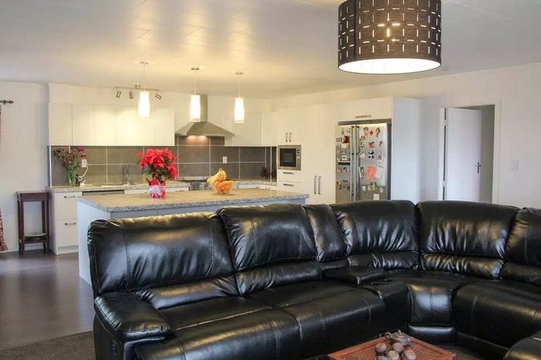 Photo of property in 14 Lorna Place, Brookfield, Tauranga, 3110