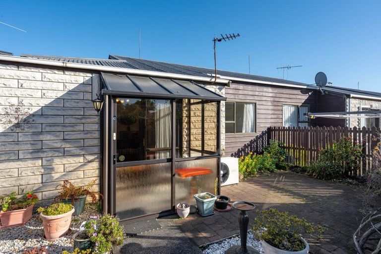 Photo of property in 50c Oxford Street, South Dunedin, Dunedin, 9012