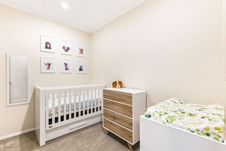 Photo of property in 50 Rangihina Road, Hobsonville, Auckland, 0616