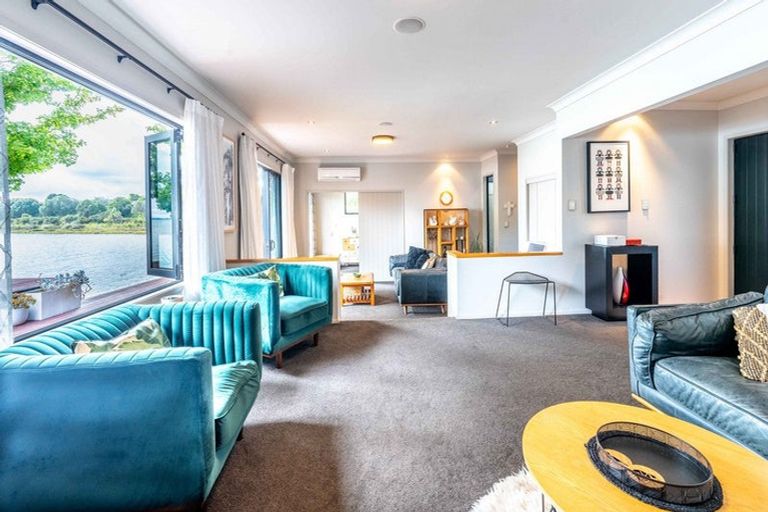 Photo of property in 6 Harbourside Way, Welcome Bay, Tauranga, 3112