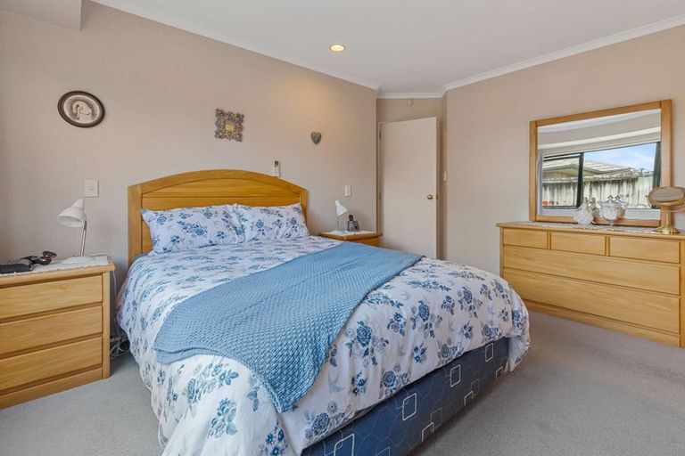 Photo of property in 36 Beachlands Place, Papamoa Beach, Papamoa, 3118