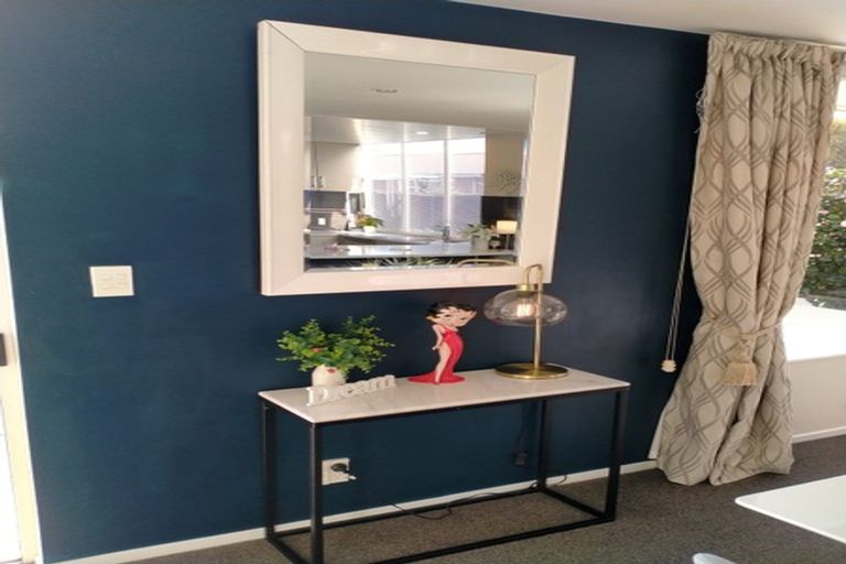 Photo of property in 72 Balrudry Street, Avonhead, Christchurch, 8042