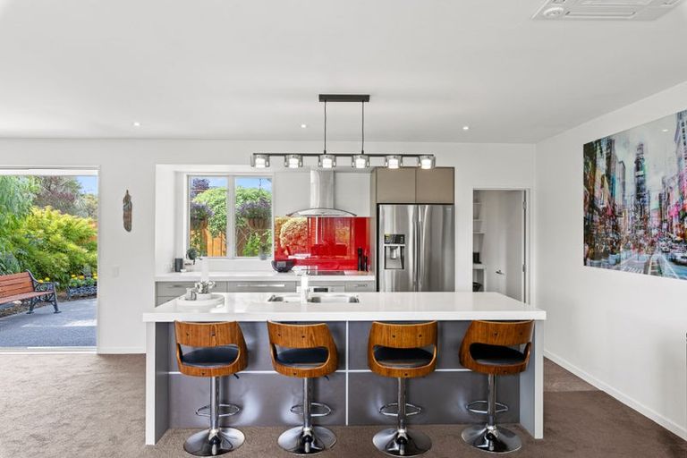 Photo of property in 165 Estuary Road, South New Brighton, Christchurch, 8062