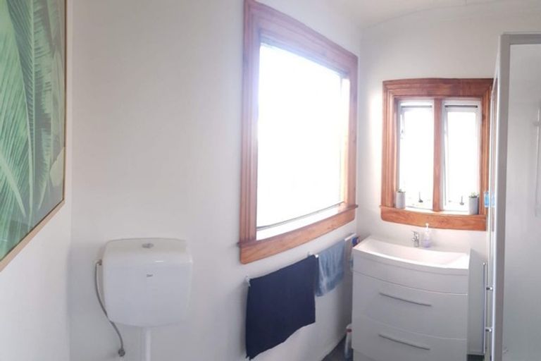 Photo of property in 33-33a Onehunga Mall, Onehunga, Auckland, 1061
