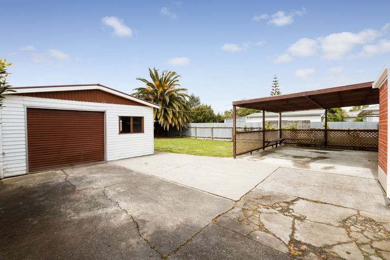 Photo of property in 18 Ronberg Street, Highbury, Palmerston North, 4412