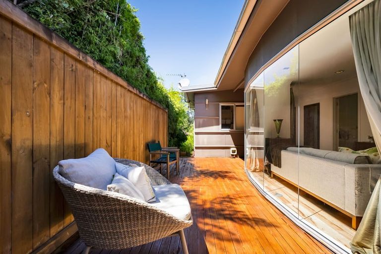 Photo of property in 117 Poplar Grove, Whalers Gate, New Plymouth, 4310