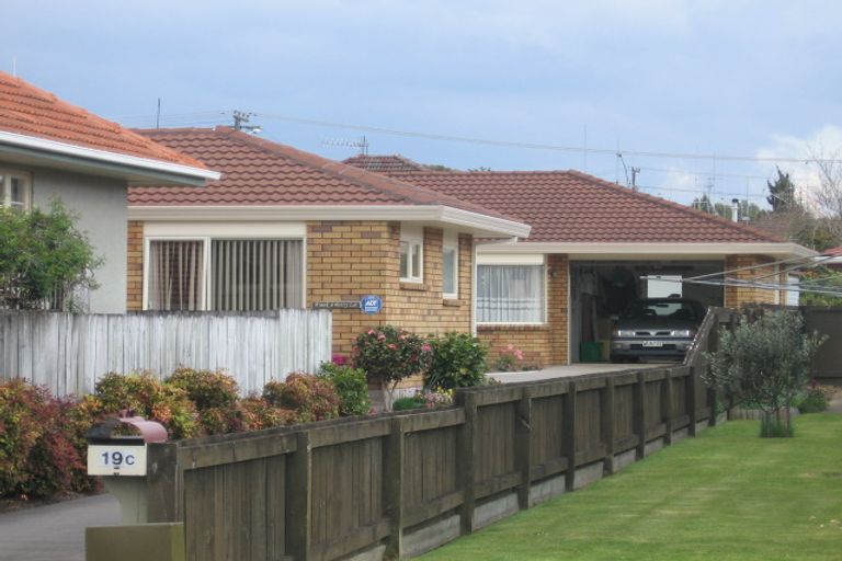 Photo of property in 19c Pemberton Crescent, Greerton, Tauranga, 3112