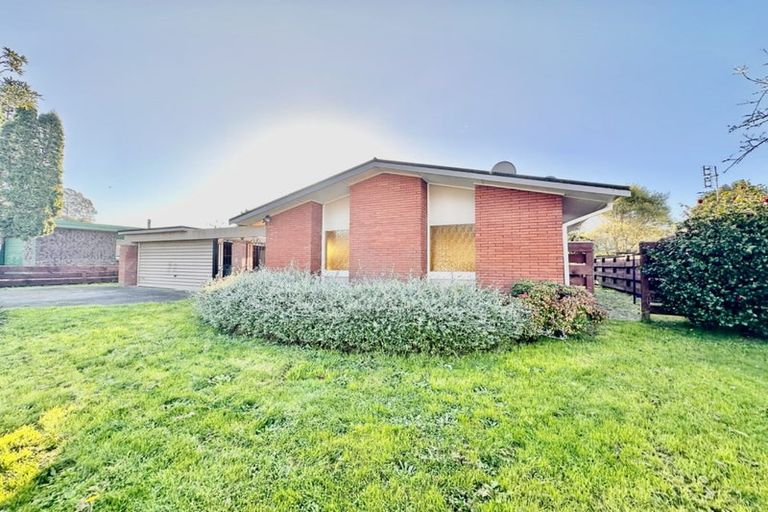 Photo of property in 14 Bellfield Road, Opaheke, Papakura, 2113