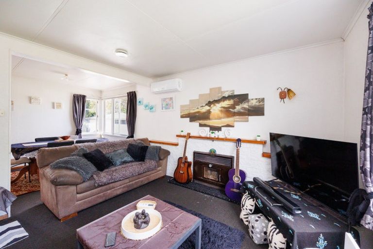 Photo of property in 108 Highbury Avenue, Highbury, Palmerston North, 4412