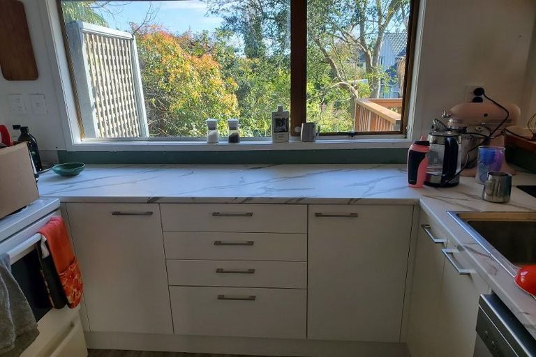 Photo of property in 2/11 Long Bay Drive, Torbay, Auckland, 0630