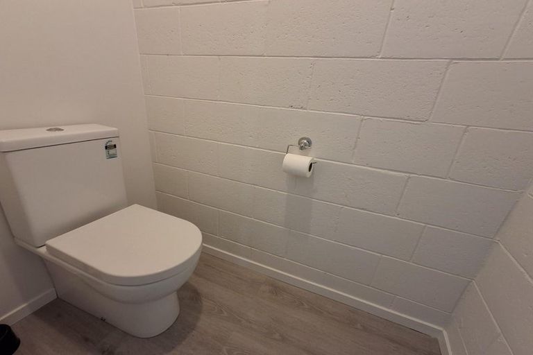 Photo of property in 71 Logie Street, Stokes Valley, Lower Hutt, 5019