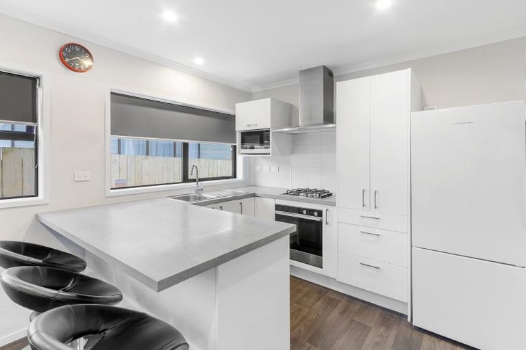 Photo of property in 2/11 Shelley Jane Place, Dinsdale, Hamilton, 3204