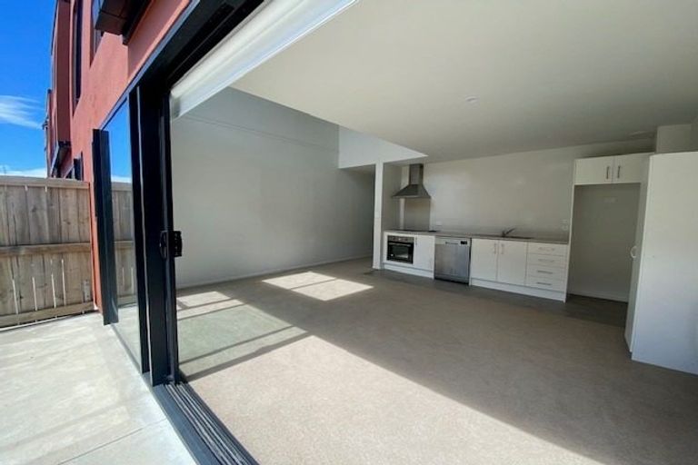 Photo of property in 11/17 Owens Place, Mount Maunganui, 3116