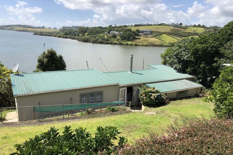 Photo of property in 86 Riverview Road, Kerikeri, 0230