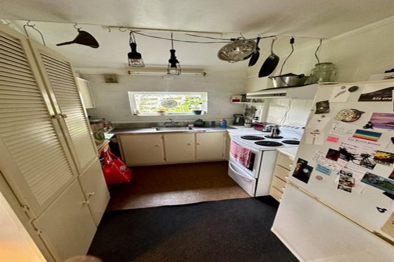 Photo of property in 10 Colville Street, Newtown, Wellington, 6021