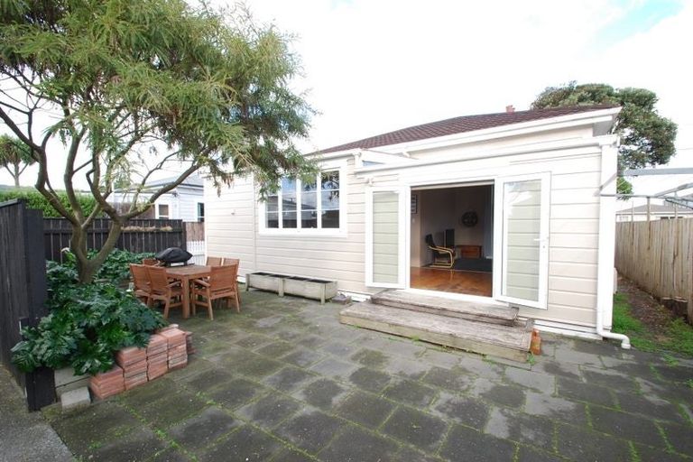 Photo of property in 3 Central Terrace, Alicetown, Lower Hutt, 5010