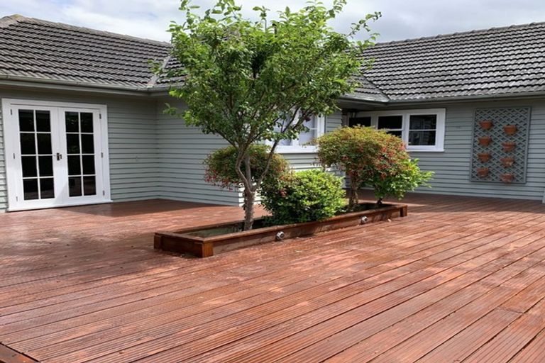 Photo of property in 8 Henry Street, Ebdentown, Upper Hutt, 5018