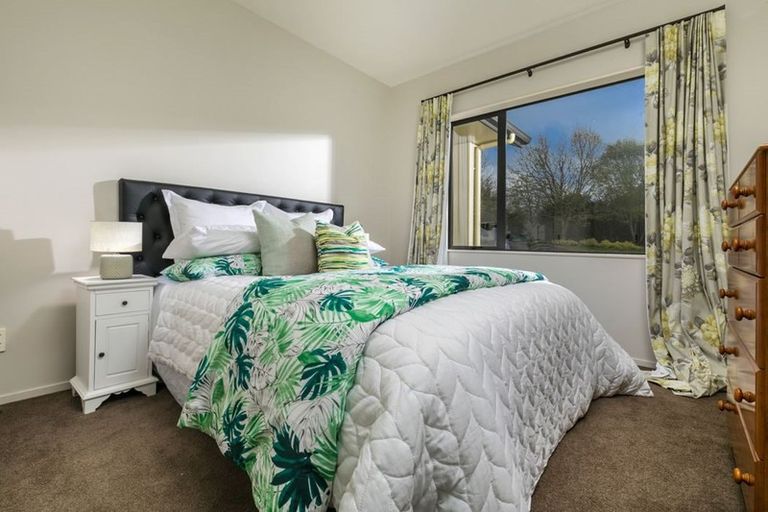 Photo of property in 1030 Peak Road, Helensville, 0875