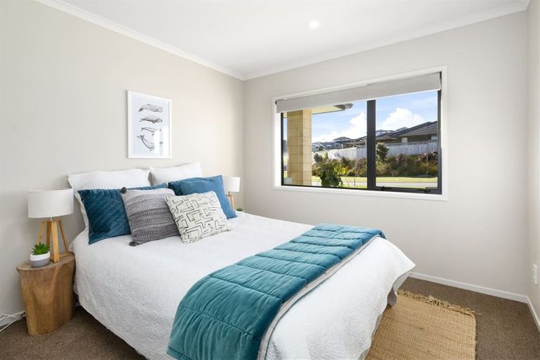 Photo of property in 148 John Burke Drive, Aotea, Porirua, 5024
