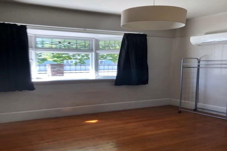 Photo of property in 341 Barbadoes Street, Christchurch Central, Christchurch, 8011