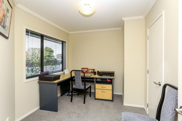 Photo of property in 20 Barrett Road, Whalers Gate, New Plymouth, 4310