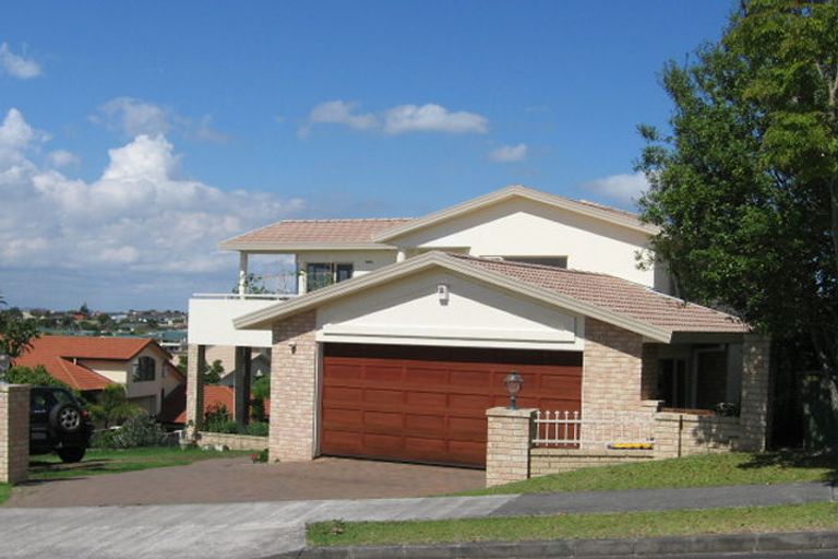 Photo of property in 24 Tornado Place, West Harbour, Auckland, 0618