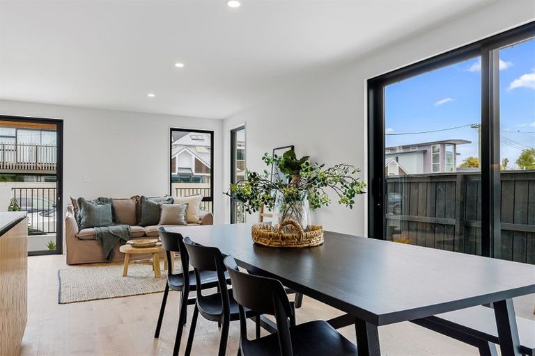 Photo of property in 12a Exeter Street, Brooklands, New Plymouth, 4310