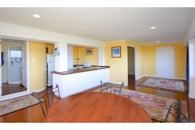 Photo of property in 61 Doves Bay Road, Kerikeri, 0294