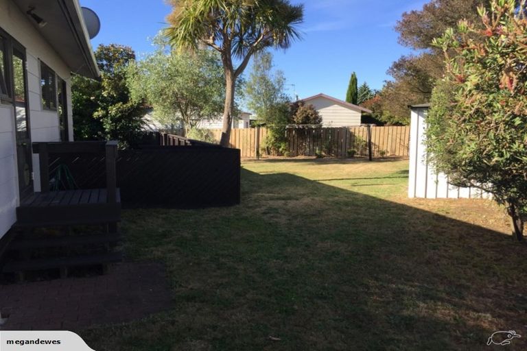 Photo of property in 22 Ward Place, Richmond Heights, Taupo, 3330
